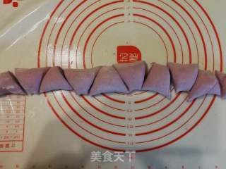 Creamy Purple Sweet Potato Rose Roll recipe