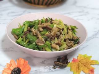 Stir-fried Pork with Green Pepper recipe