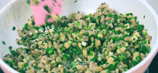 Stir-fried Quinoa Rice with Chives recipe