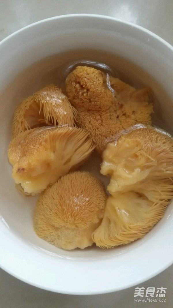 Hericium Stomach Soup recipe