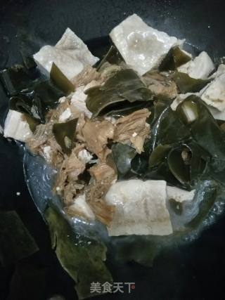 Dried Cabbage Stewed Frozen Tofu recipe