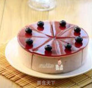 Hot Weather Makes Us Fall in Love with Mousse------------blueberry Mousse Cake recipe