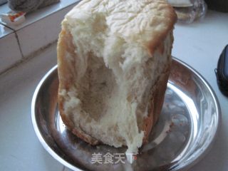 High-calcium and Delicious Hokkaido Middle-grown Bread recipe