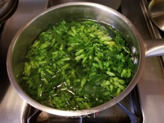 Night Orchid Wolfberry Leaf Soup recipe