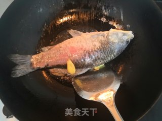 Winter Melon and Crucian Carp Soup recipe