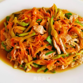 Stir-fried Pork with Daylily recipe