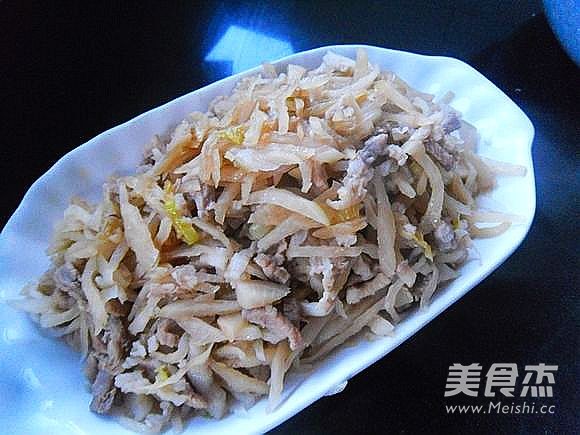 Stir-fried Pork with Pickles recipe