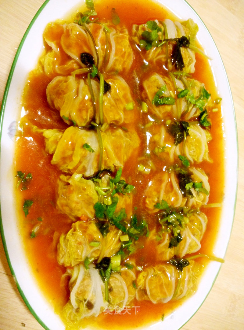 Vegetable Rolls with Tomato Sauce recipe