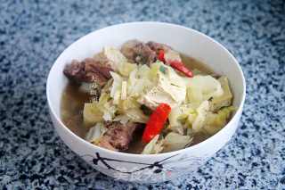 Pork Ribs and Cabbage Stewed Frozen Tofu recipe