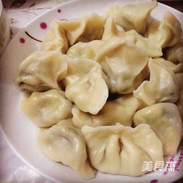 Dumplings with Fungus and Egg Stuffing recipe