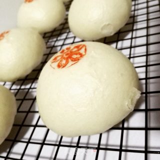 Fluff Marshmallow Sands Custard Bun recipe