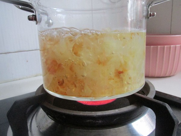 Peach Gum White Fungus recipe