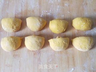 Pumpkin Hydrangea Bread recipe