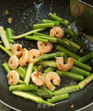 Fried Prawns with Asparagus recipe