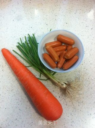 Carrot Crispy Intestine Stir-fry recipe