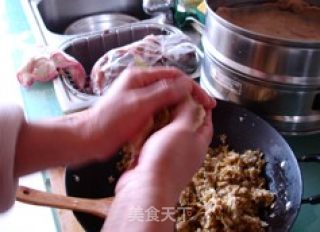 Dumpling with Sauerkraut Stuffing recipe