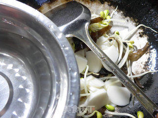 Stir-fried Rice Cake with Curry and Vegetarian recipe