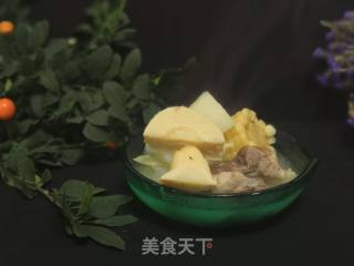 Corn, Winter Bamboo Shoots and Carrot Bone Soup recipe