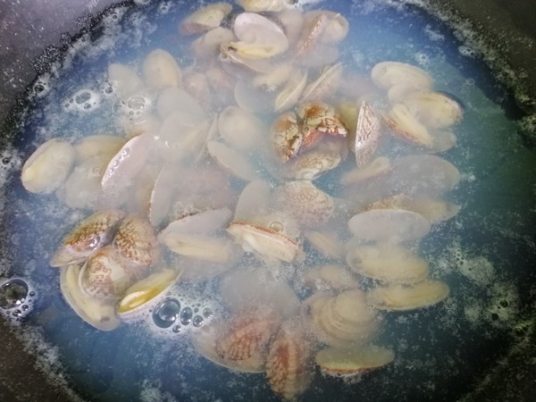 Winter Melon and Clam Soup recipe