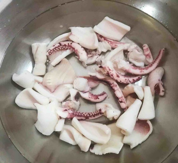 Fresh Squid Sprouts with Scallion Oil recipe