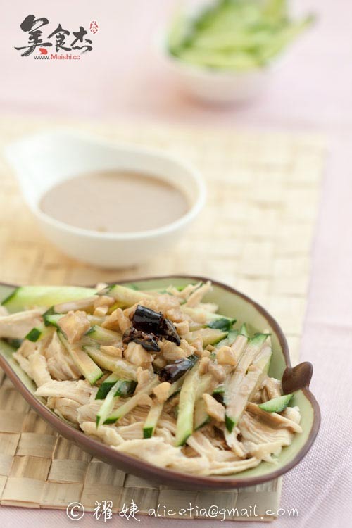 Chicken Shredded with Sesame Sauce recipe