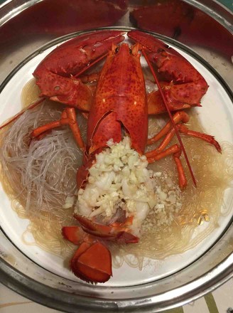 Steamed Lobster with Garlic Vermicelli