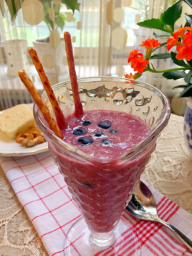 Mulberry Smoothie recipe
