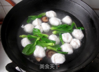 Fishballs in Clear Soup-elegant Jiangnan Feelings recipe