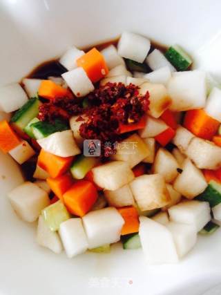 Hot and Sour Diced Radish recipe