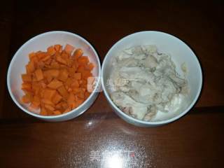 Chicken Congee with Carrots and Mushrooms recipe