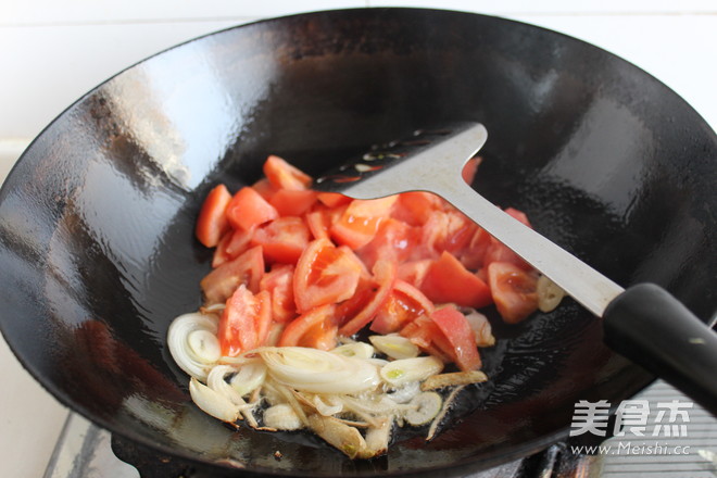 Tomato Sirloin Noodles recipe