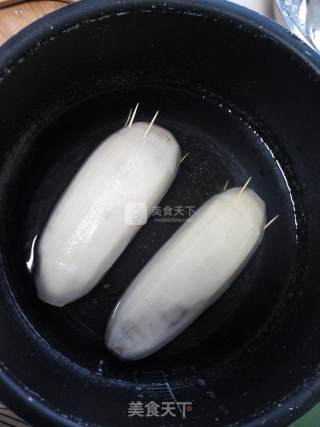 Rock Sugar Glutinous Rice Lotus Root recipe