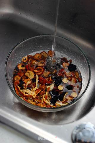 Tangerine Peel and Sour Plum Soup recipe
