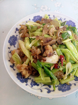 Home-style Fried Beef Tendon