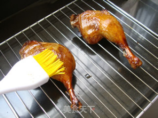 Roasted Duck Leg in Honey Sauce recipe
