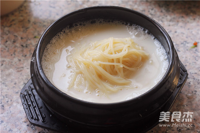 Soy Milk Cold Noodles recipe