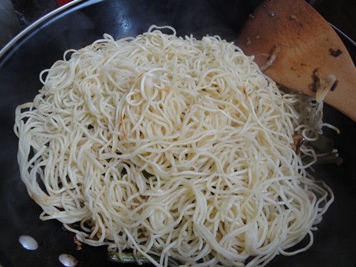 Braised Noodles with Homemade Beans recipe