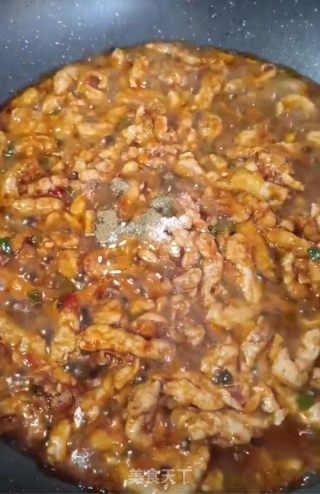 Home-made Shredded Pork with Beijing Sauce recipe