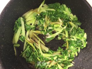 Stir-fried Lettuce recipe