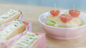 "tinrry Afternoon Tea" Teaches You to Make Tuna Sandwiches recipe
