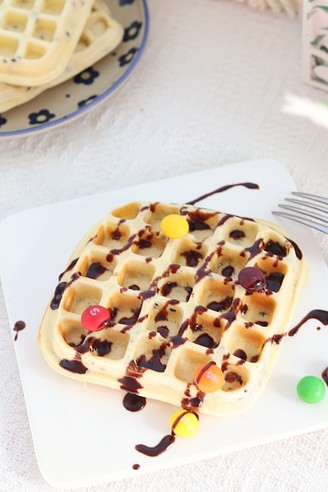 Black Sesame Creamy Waffles︱ Soft, Sweet and Super Delicious!