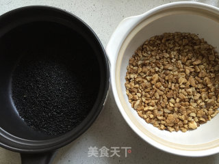 Black Sesame and Walnut Powder recipe