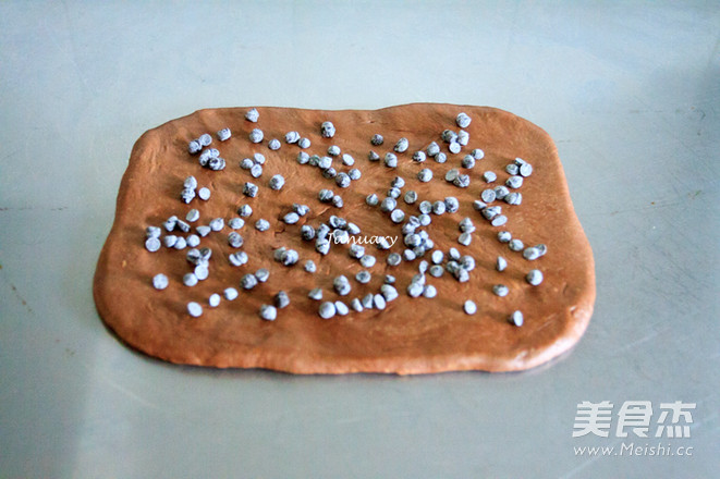 Chocolate Meringue Bread recipe