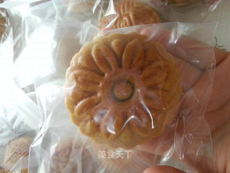 Bean Paste Mooncake recipe