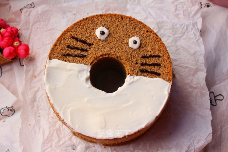 Stunned Totoro Cake recipe
