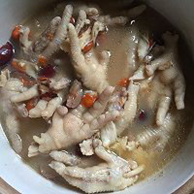 Warm Food--medicated Chicken Feet recipe