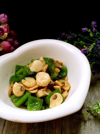 Stir-fried Scallop Meat with Green Pepper and Mushroom recipe