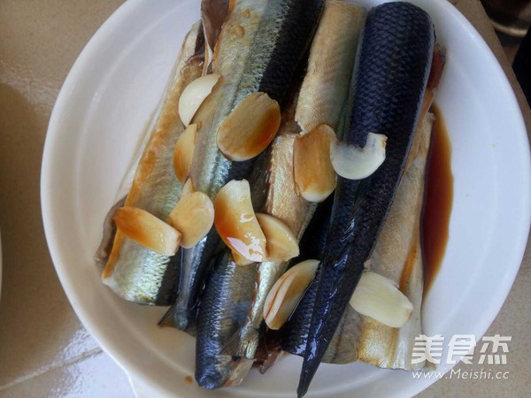 Garlic Saury recipe