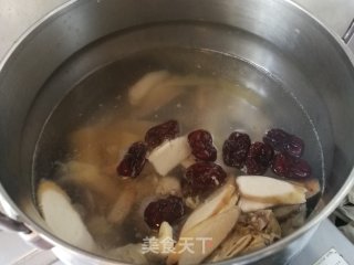 Abalone Flower Maw Chicken Soup recipe