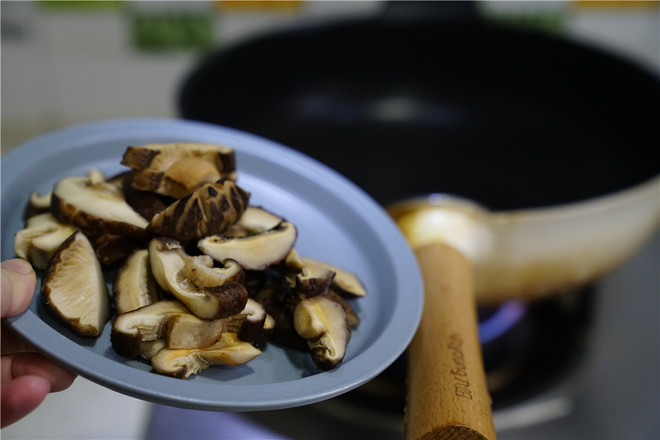 Mushroom Potato Boiled Meatballs recipe